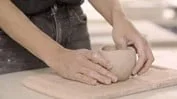 modelage-Poterie-tunisie